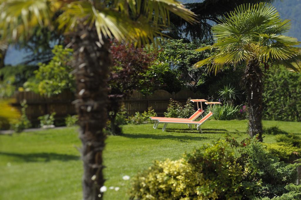Hotel Appartement Inge Tirolo Luaran gambar
