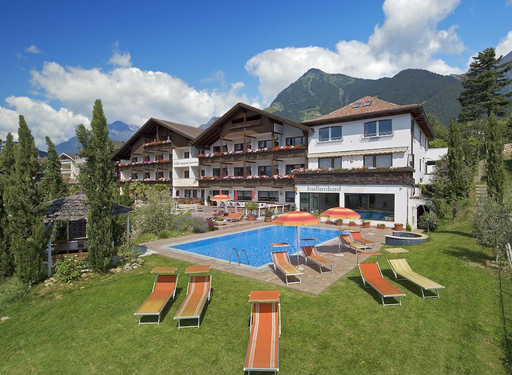 Hotel Appartement Inge Tirolo Luaran gambar