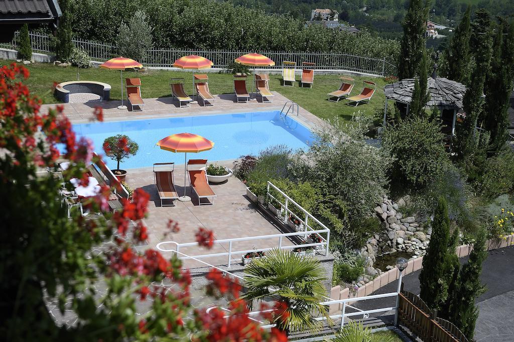 Hotel Appartement Inge Tirolo Luaran gambar