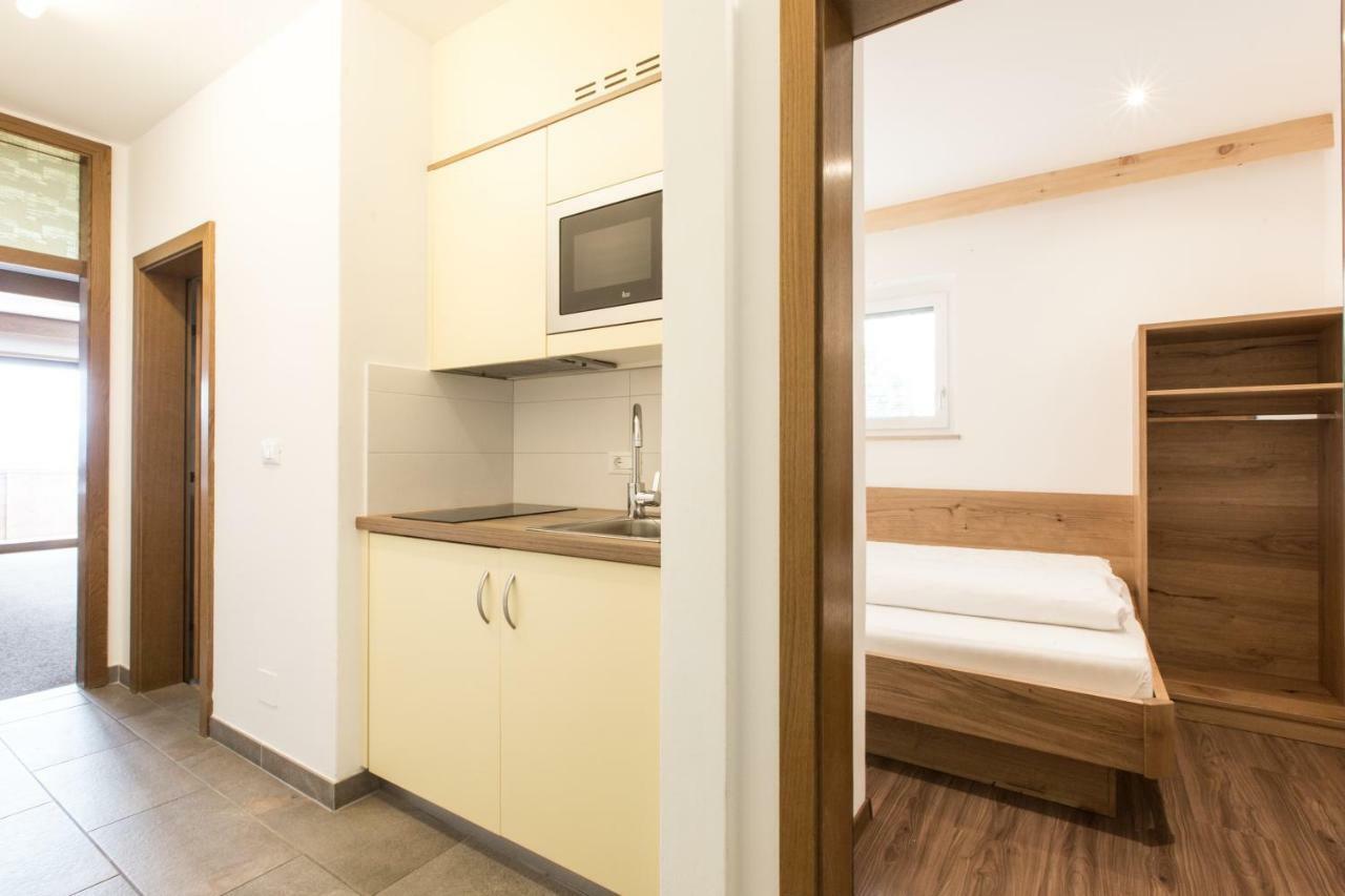 Hotel Appartement Inge Tirolo Luaran gambar