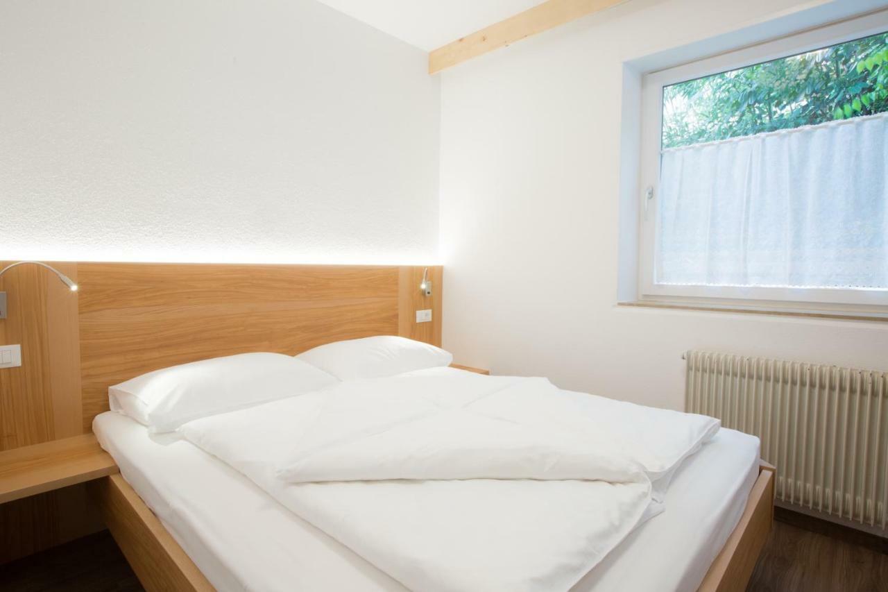 Hotel Appartement Inge Tirolo Luaran gambar